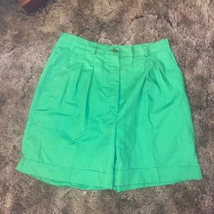 The Vested Gentress Vintage Green Shorts Size 12